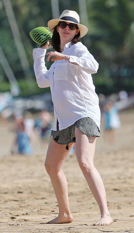 anne hathaway bikini|Anne Hathaway shows underboob in tiny string bikini